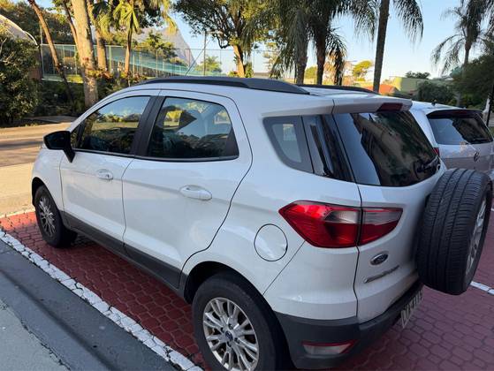 FORD ECOSPORT 1.6 SE 16V FLEX 4P POWERSHIFT FORD ECOSPORT 1.6 SE 16V FLEX 4P POWERSHIFT